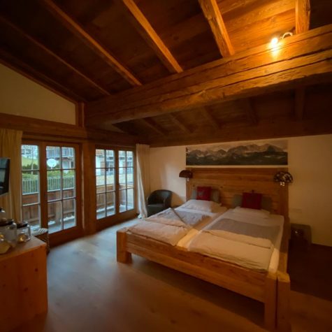 56acfea7-632a-44d4-af99-37033d4ccb8d