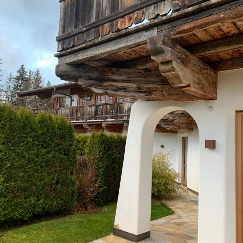 6eeb4d0e-ea40-4444-aa04-6065f92f656a