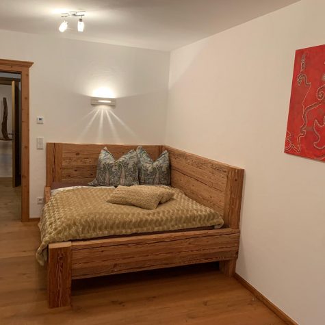 8a51e61b-d9fd-4a4e-b1e0-e64f6f225550