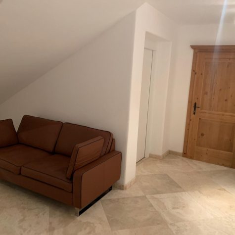 e455d6ff-d3c0-405f-85b7-9b6c374a9bd7