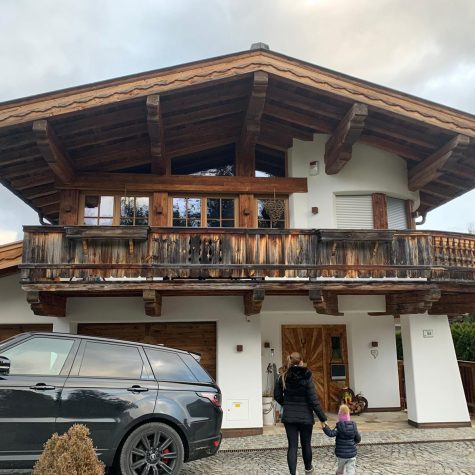 f0198813-e0ff-4d75-907b-c336833a9bf8