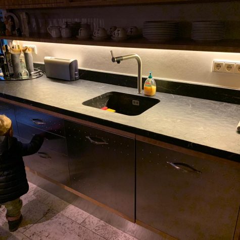 f6c81e15-6458-41e8-8f85-4853fc2034ad